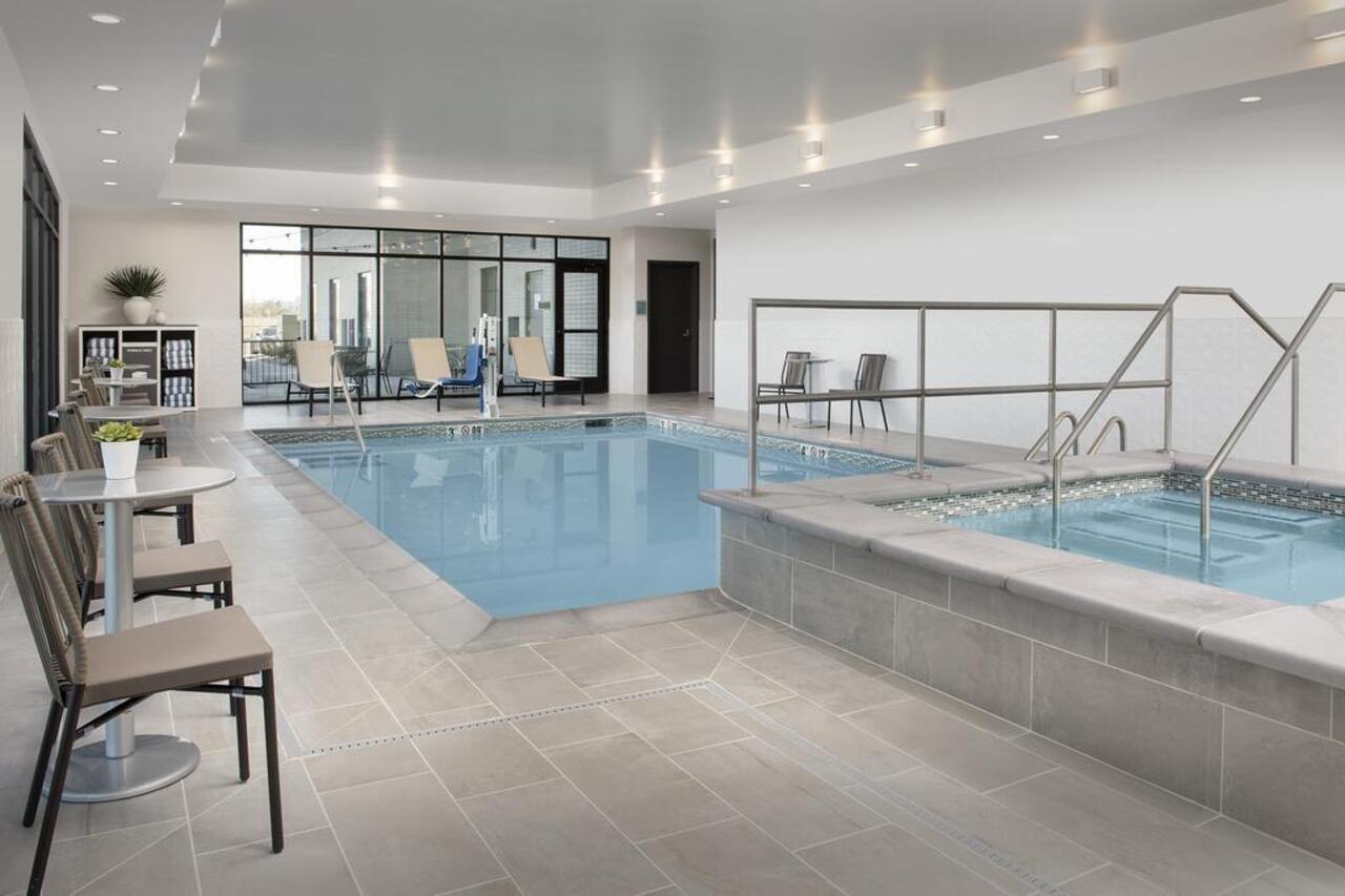 Home2 Suites By Hilton Denver Central Park Экстерьер фото