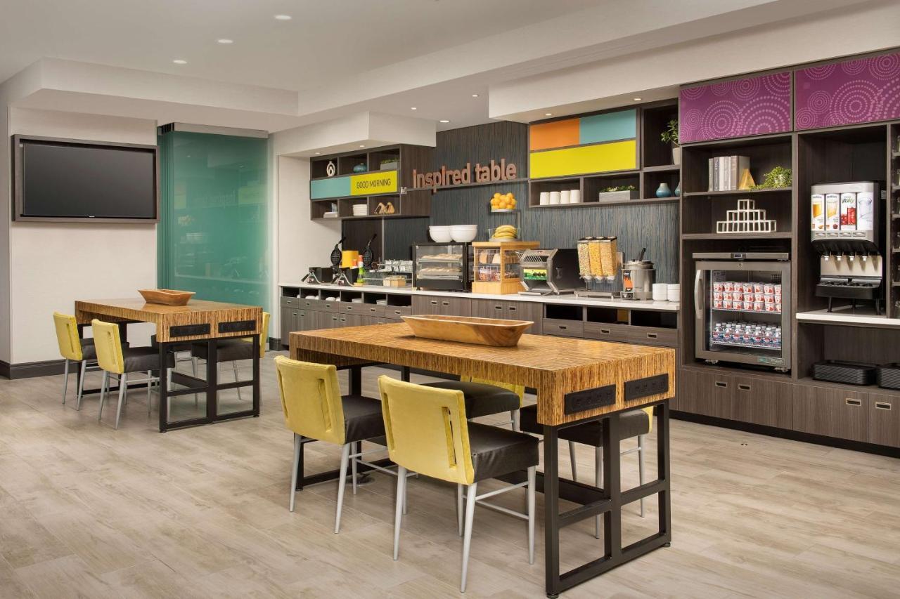 Home2 Suites By Hilton Denver Central Park Экстерьер фото